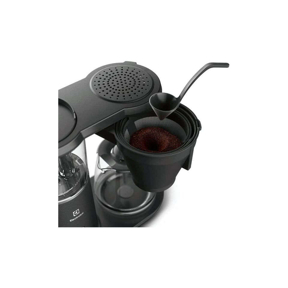 Cafeteira Elétrica Electrolux CMP70 Preta 127V