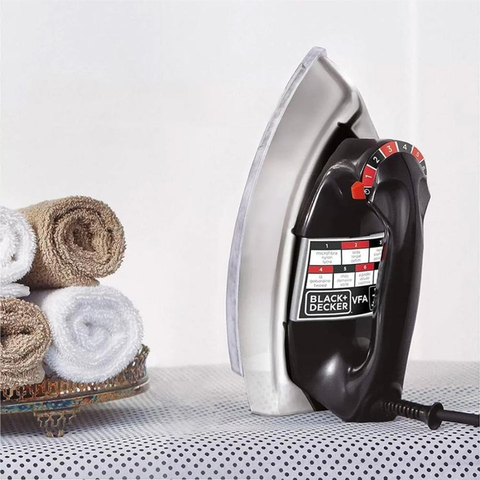 Ferro de Passar a Seco Black+Decker VFA1110XM6 220V