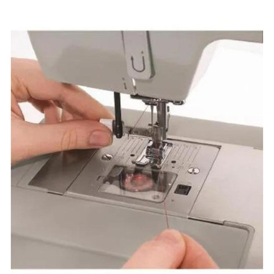 Maquina Costura Singer Pro 4423 220V Cinza